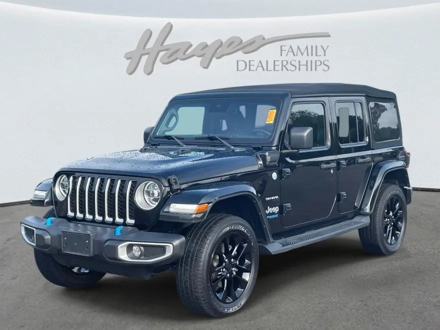 2022 Jeep Wrangler 4xe Unlimited Sahara photo 1