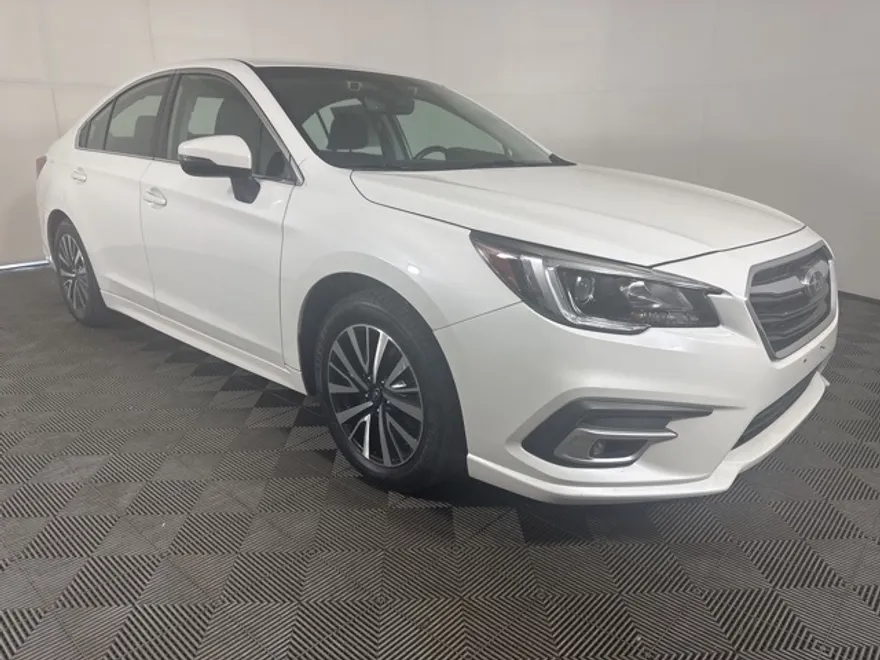 2018 Subaru Legacy 2.5i photo 1