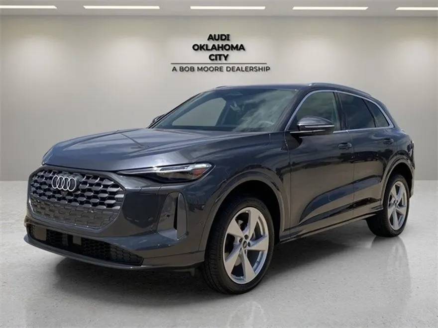 2025 Audi Q5 2.0T Premium Plus photo 1