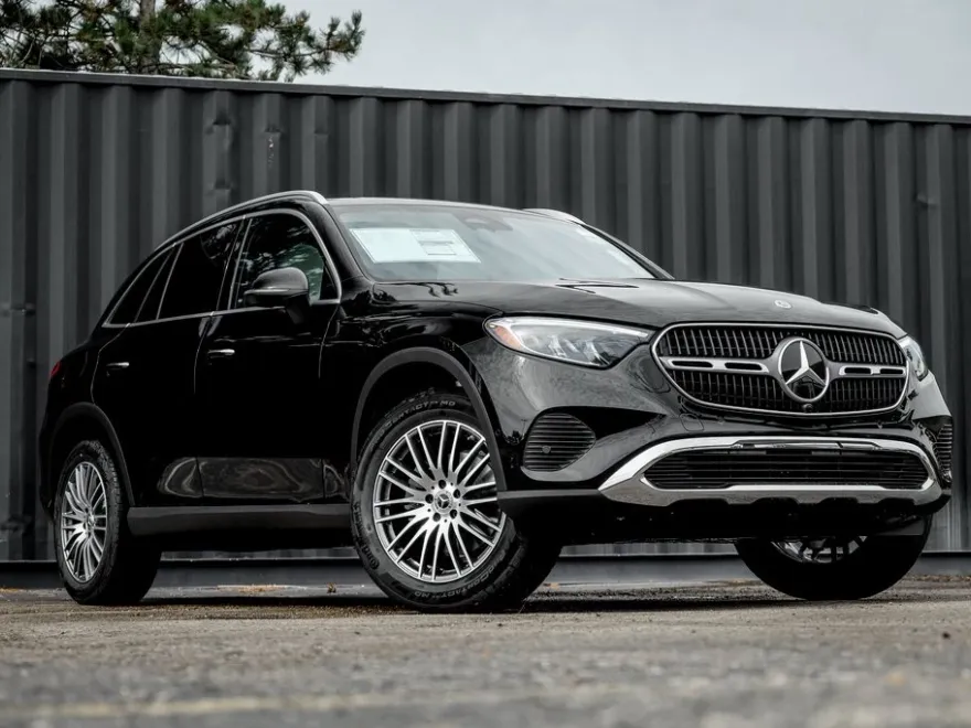2026 Mercedes Benz GLC 300 4MATIC photo 1