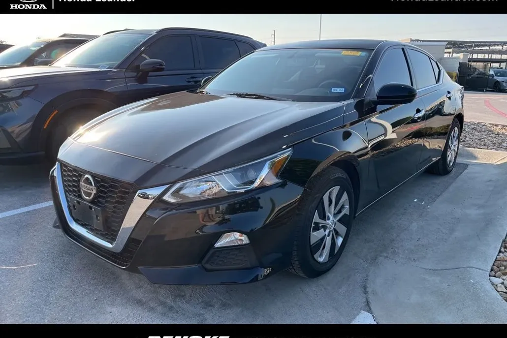 2020 Nissan Altima 2.5 S photo 1