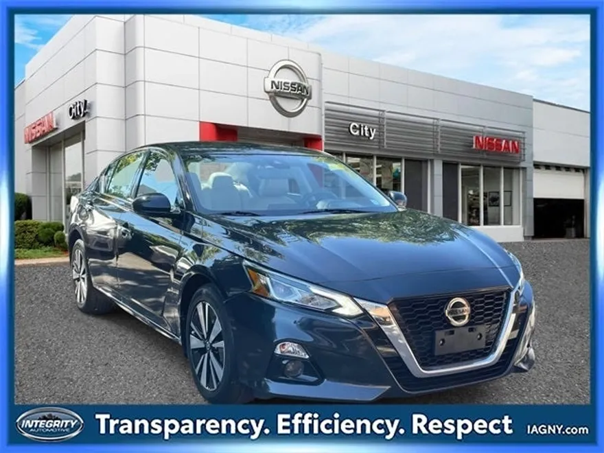 2020 Nissan Altima 2.5 SV photo 1