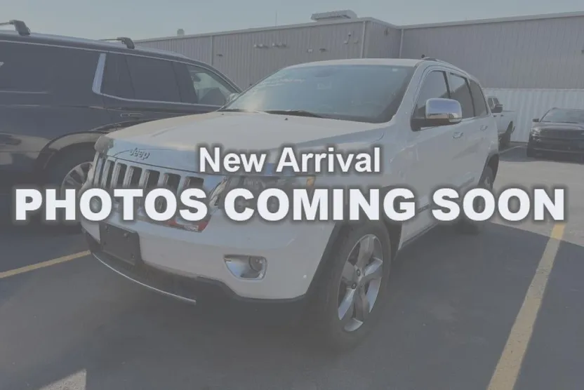 2011 Jeep Grand Cherokee Overland photo 1