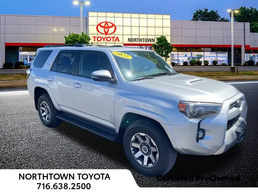 2022 Toyota 4Runner TRD Off-Road Premium photo 1