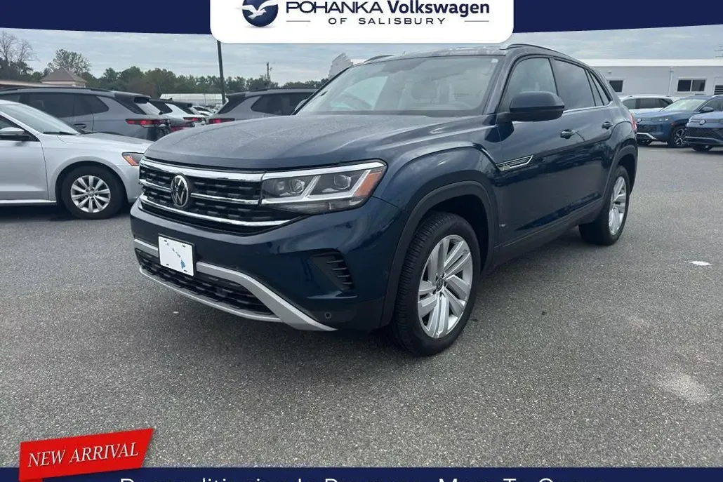 2022 Volkswagen Atlas Cross Sport V6 SE Technology photo 1