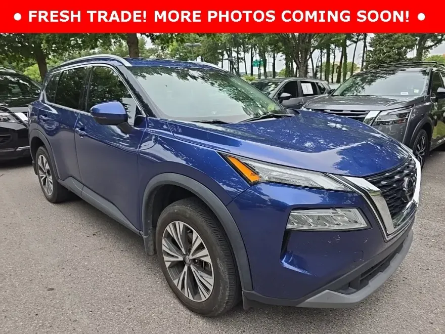 2021 Nissan Rogue SV photo 1