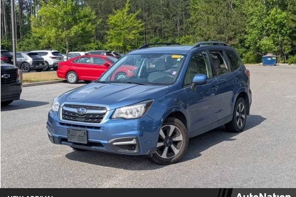 2017 Subaru Forester Premium photo 1