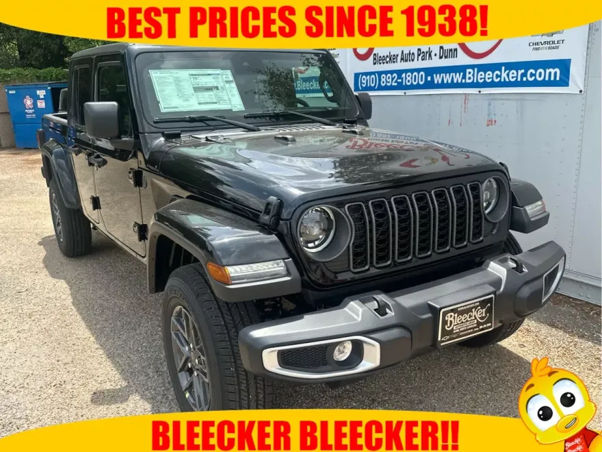 2025 Jeep Gladiator Sport S photo 1