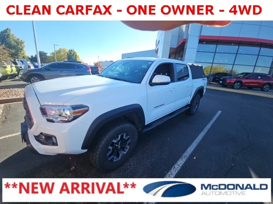 2022 Toyota Tacoma TRD Off-Road photo 1