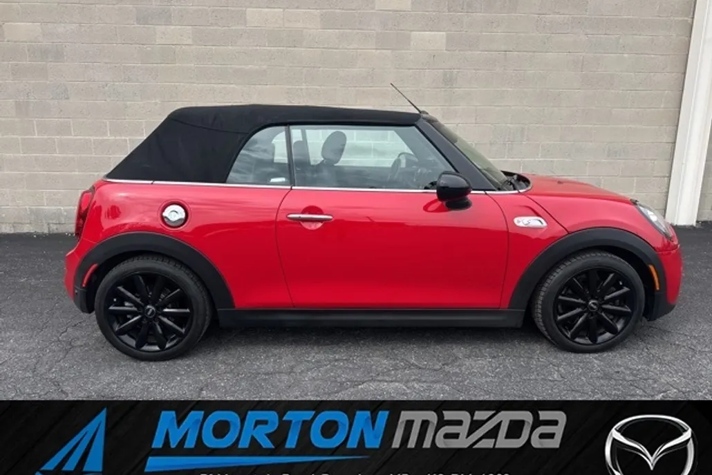 2019 Mini Cooper Convertible S photo 1