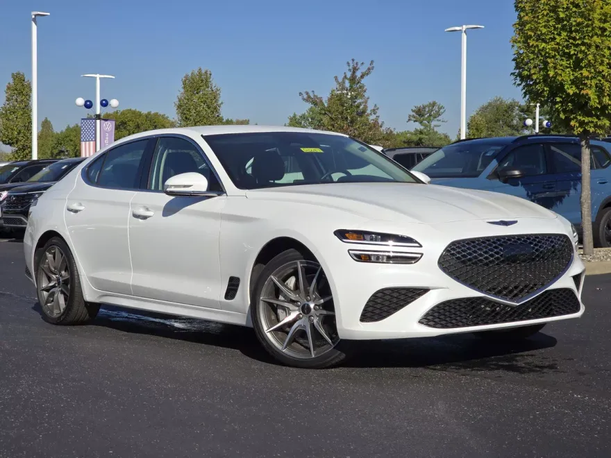 2025 Genesis G70 2.5T photo 1