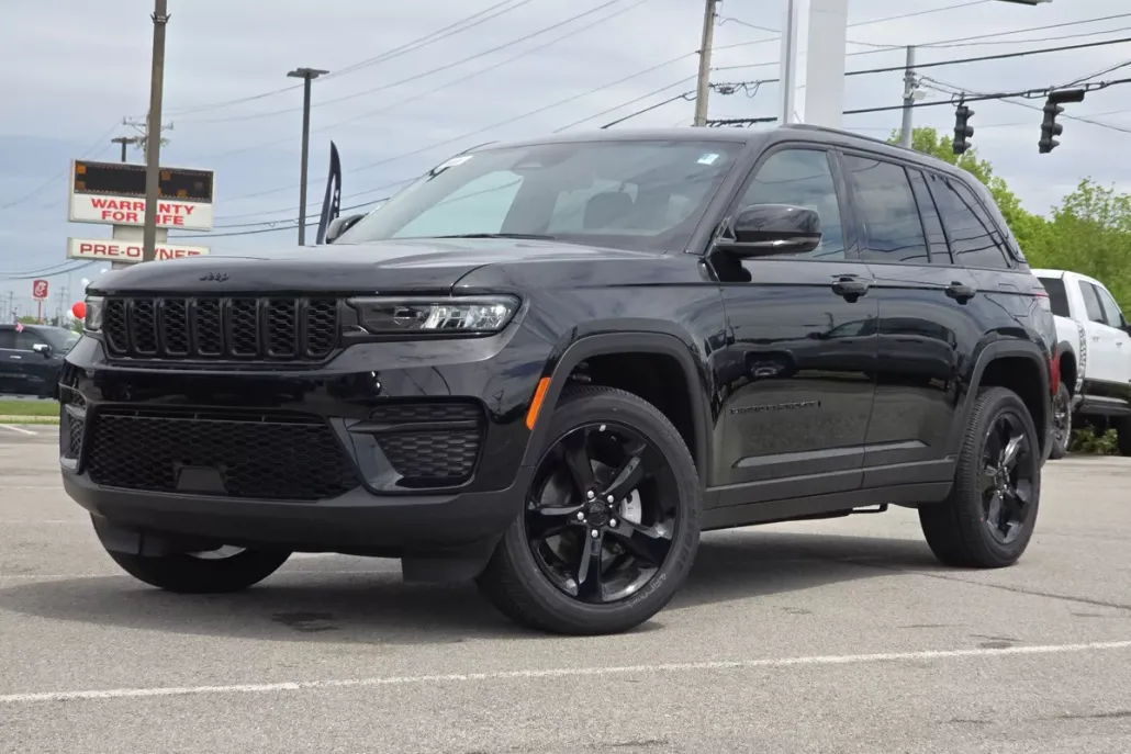 2025 Jeep Grand Cherokee Altitude X photo 1
