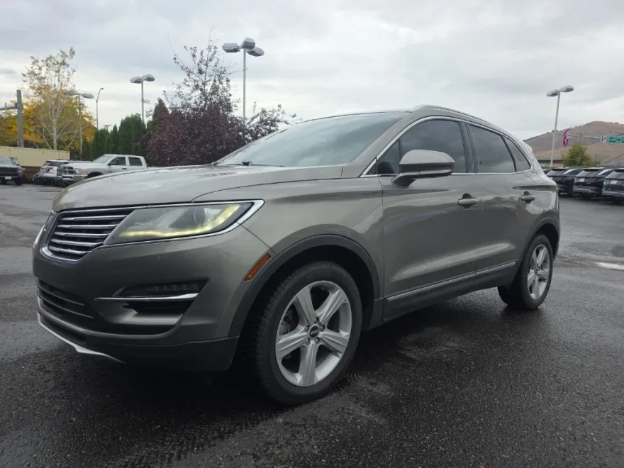 2017 Lincoln MKC Premiere photo 1