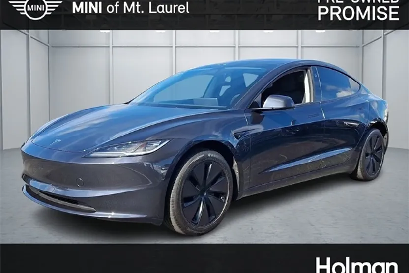 2024 Tesla Model 3 photo 1