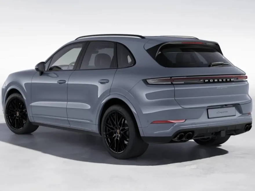2026 Porsche Cayenne photo 1