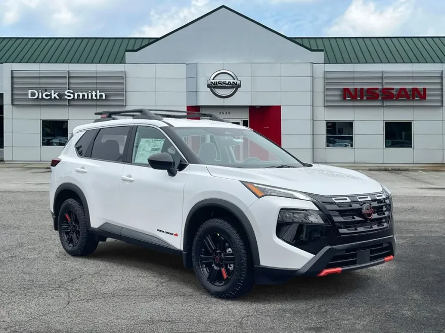 2026 Nissan Rogue SV photo 1