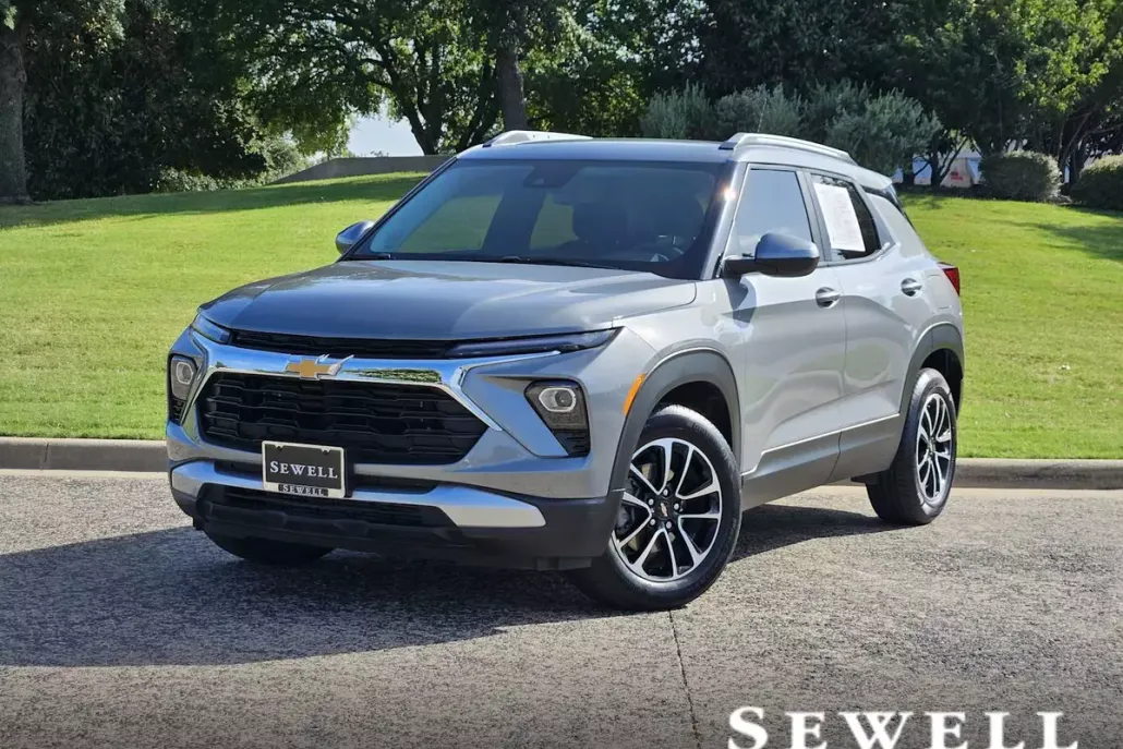2024 Chevrolet Trailblazer LT photo 1