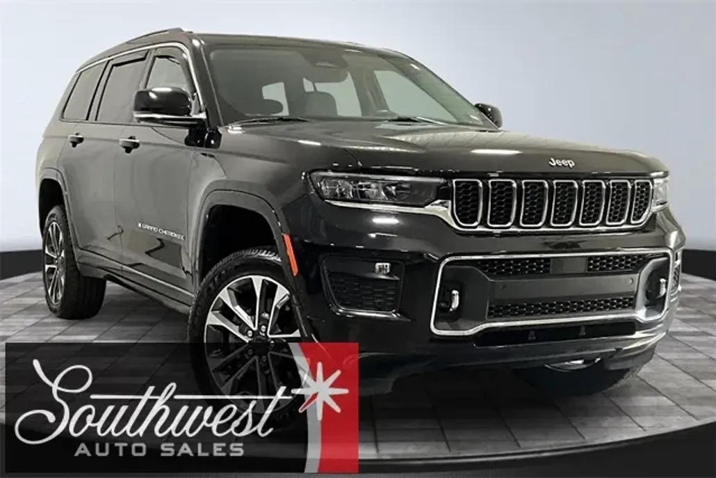 2021 Jeep Grand Cherokee Overland photo 1