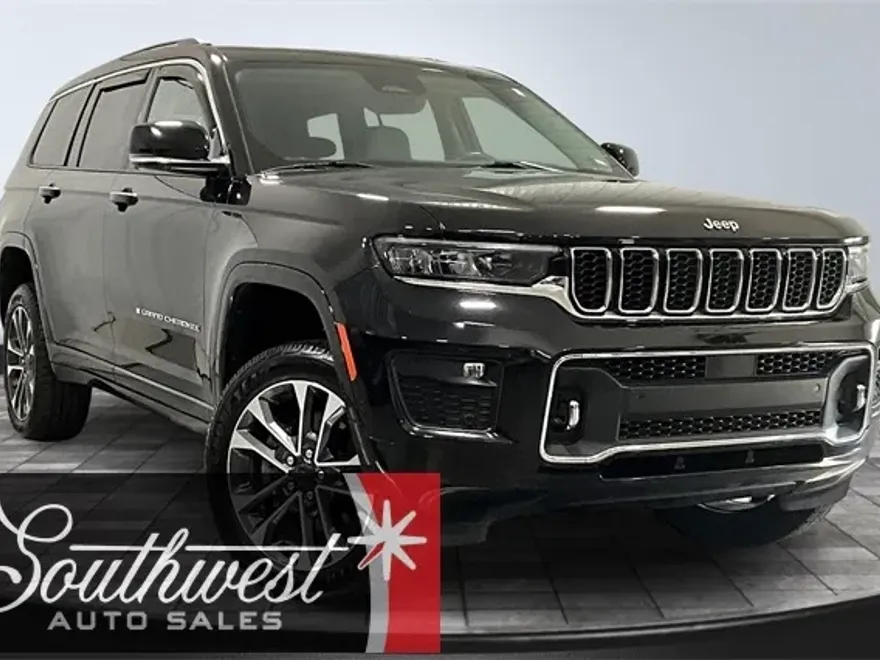 2021 Jeep Grand Cherokee Overland photo 1