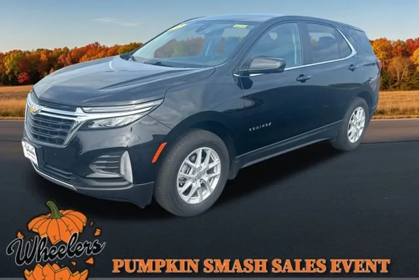 2022 Chevrolet Equinox LT photo 1