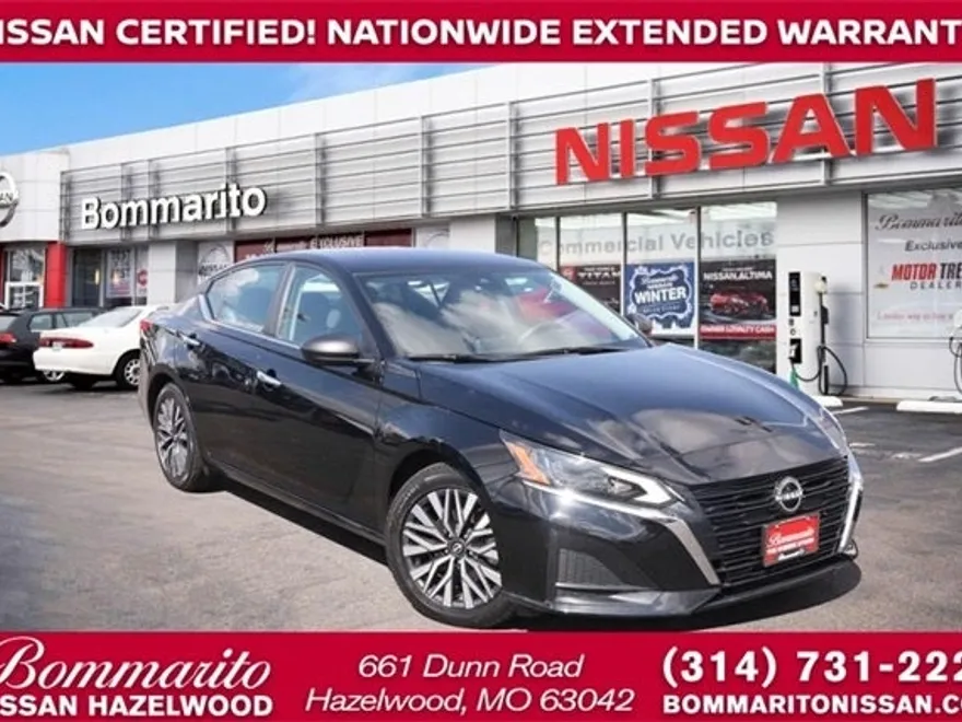 2024 Nissan Altima 2.5 SV photo 1