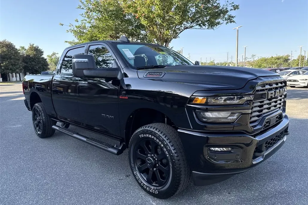2025 Ram 2500 Big Horn photo 1