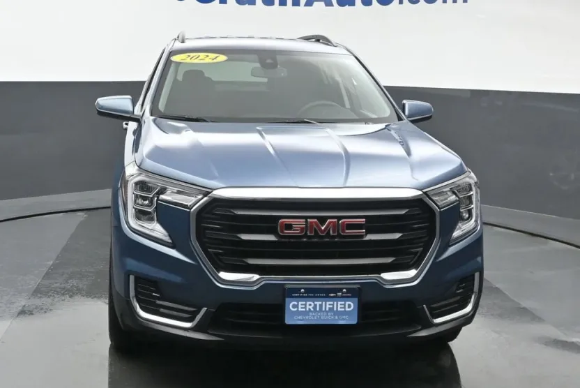 2024 Gmc Terrain SLE photo 1