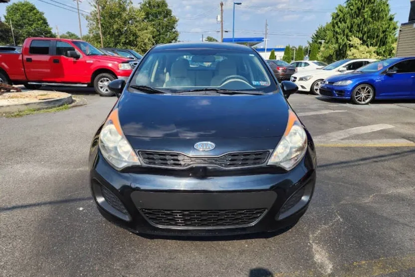 2013 Kia Rio LX photo 1