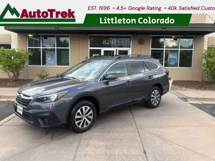 2022 Subaru Outback Premium photo 1