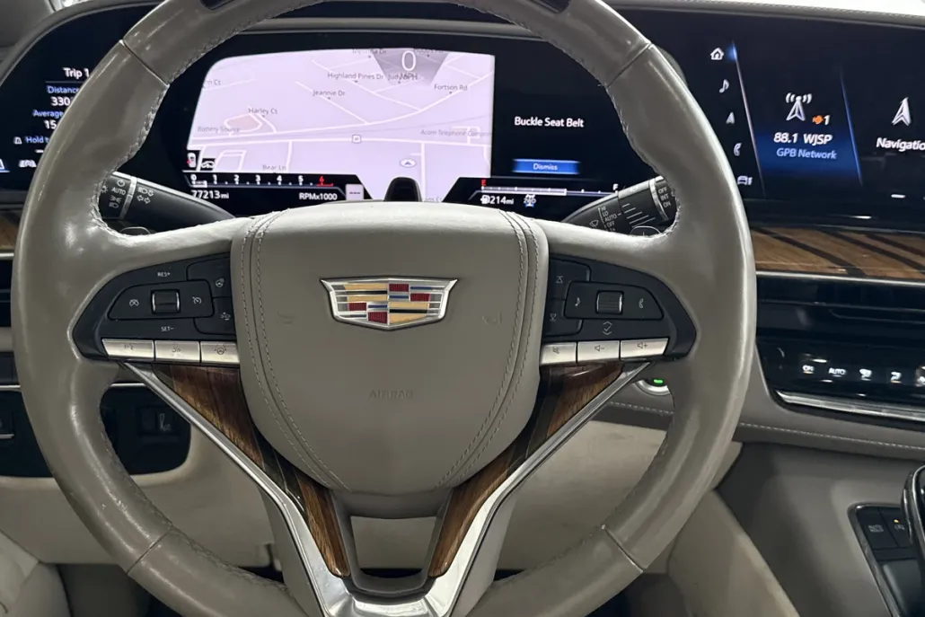 2021 Cadillac Escalade Premium Luxury Platinum photo 1