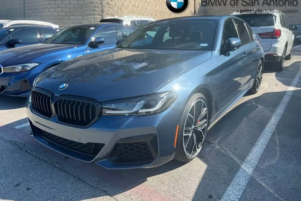 2023 Bmw 540i photo 1
