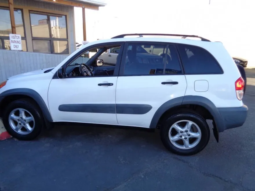 2001 Toyota RAV4 photo 1