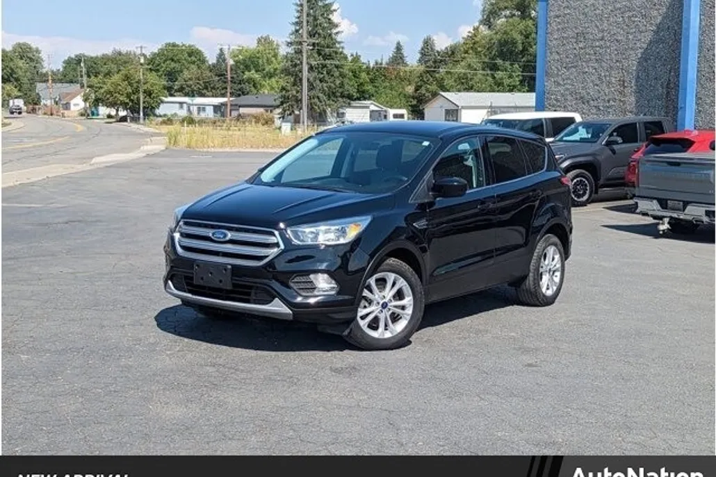 2017 Ford Escape SE photo 1