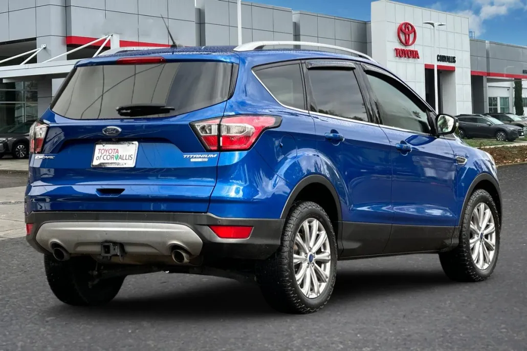 2017 Ford Escape Titanium photo 1