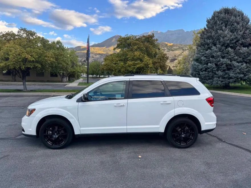 2018 Dodge Journey GT photo 1