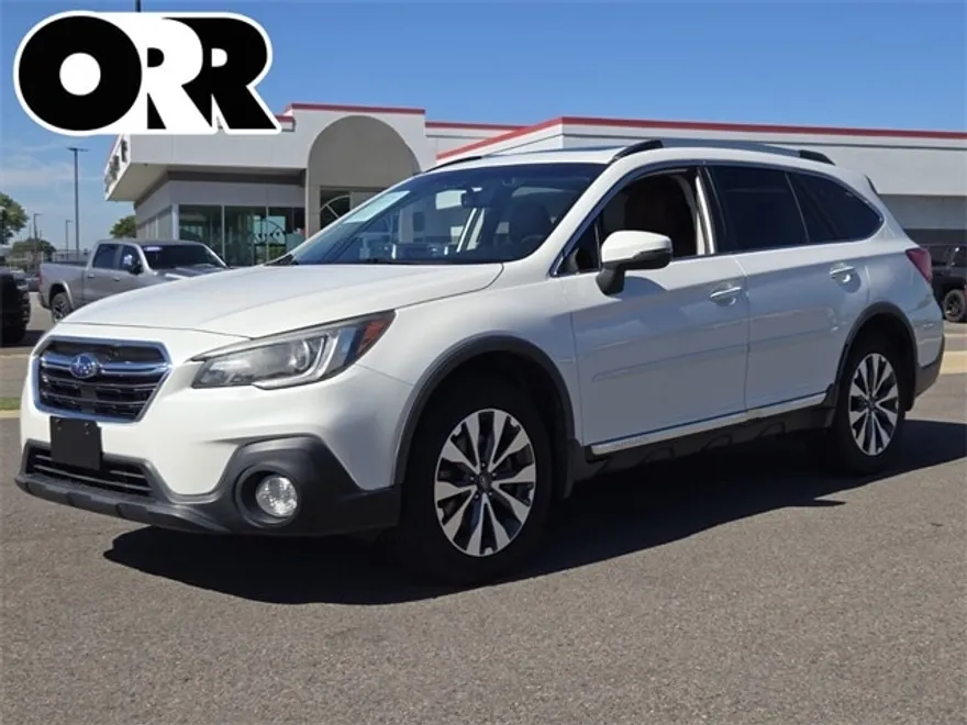 2018 Subaru Outback 2.5i photo 1