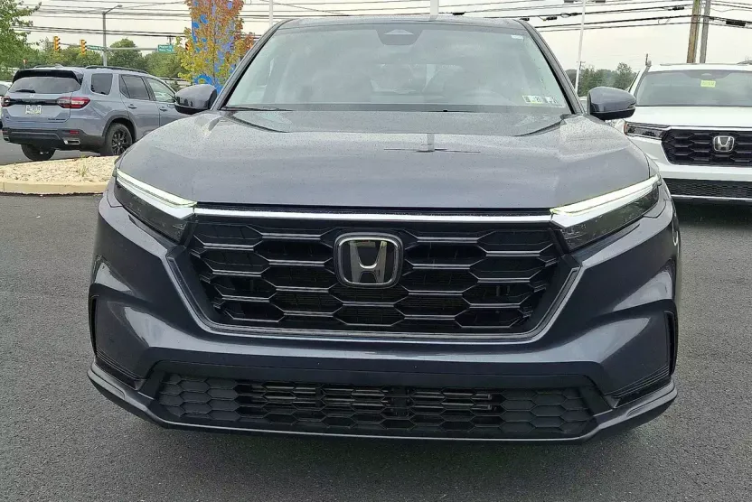 2025 Honda CR-V LX photo 1