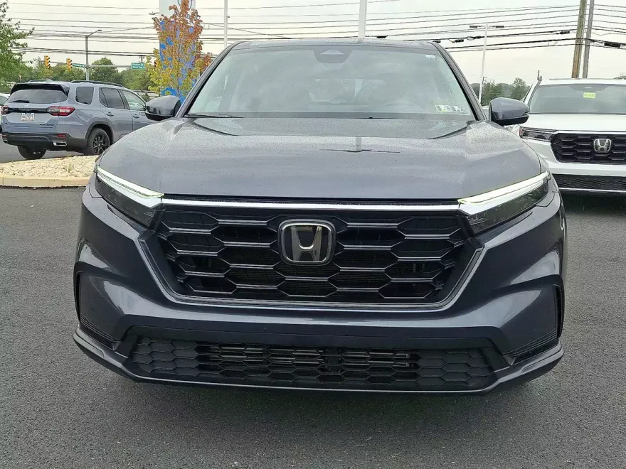 2025 Honda CR-V LX photo 1