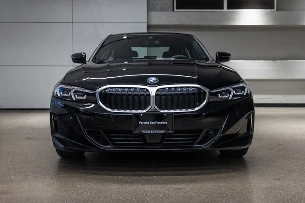 2025 Bmw 330i photo 1