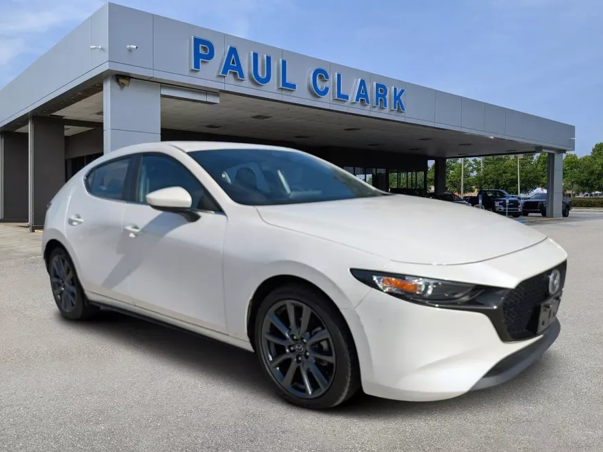 2023 Mazda Mazda3 Hatchback 2.5 s Preferred photo 1