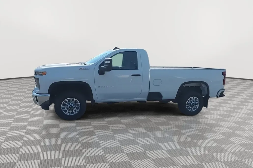 2025 Chevrolet Silverado 2500HD Work Truck photo 1