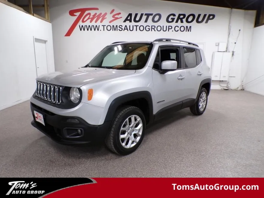 2016 Jeep Renegade Latitude photo 1