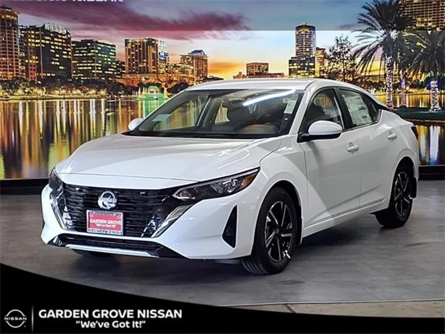 2025 Nissan Sentra SV photo 1