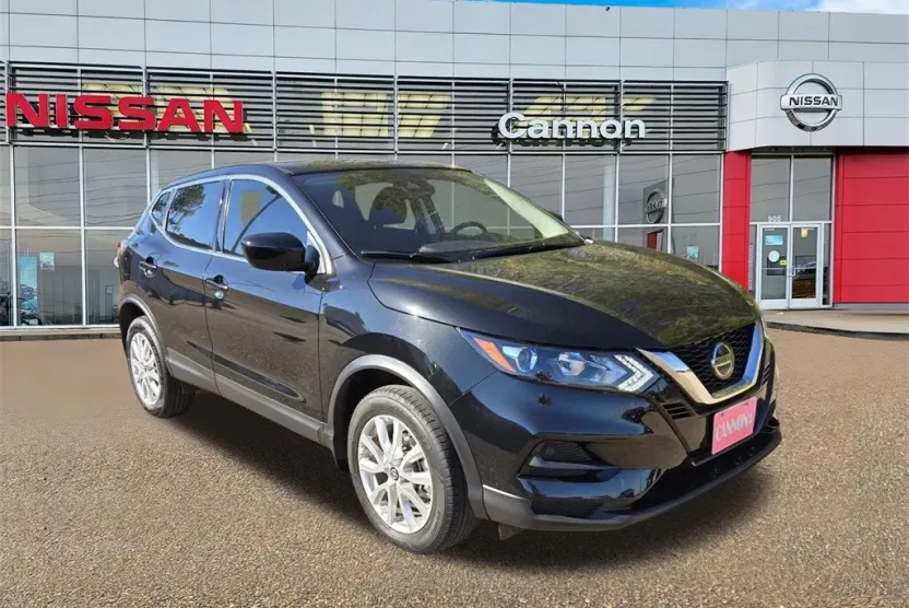 2022 Nissan Rogue Sport S photo 1