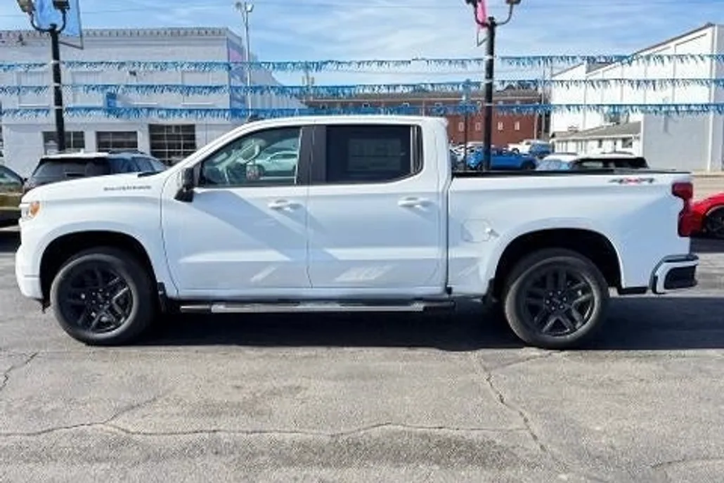 2025 Chevrolet Silverado 1500 RST photo 1