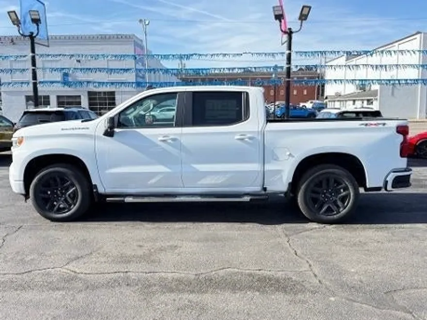 2025 Chevrolet Silverado 1500 RST photo 1