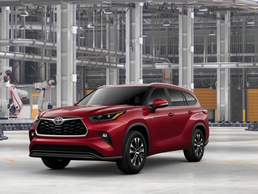 2025 Toyota Highlander XLE Limited photo 1