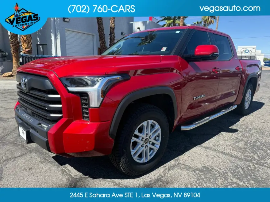 2022 Toyota Tundra CrewMax SR5 photo 1