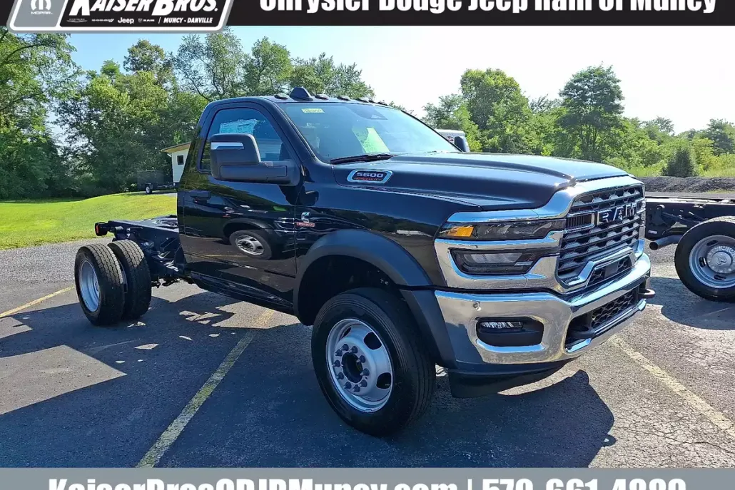 2025 Ram 5500 Tradesman photo 1