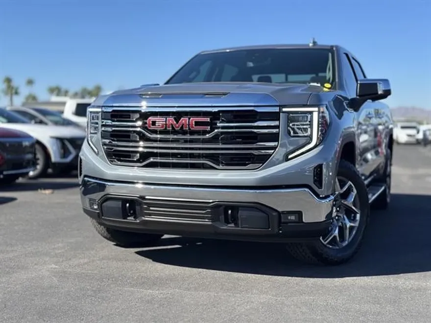 2026 Gmc Sierra 1500 SLT photo 7